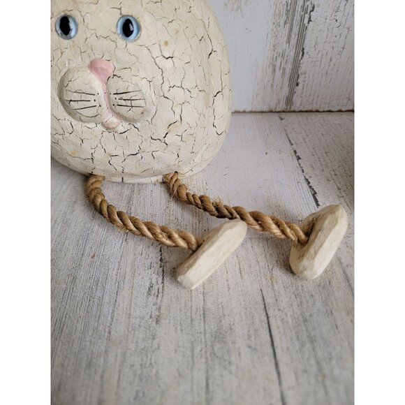 Vintage rustic white cat ball feet dangle unique home decor - Picture 2 of 8